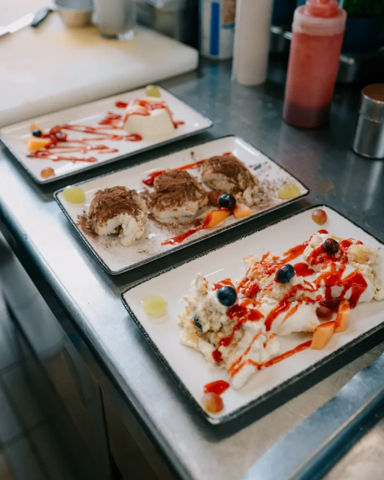 Trattoria da Bruno Krefeld – desserts anrichten