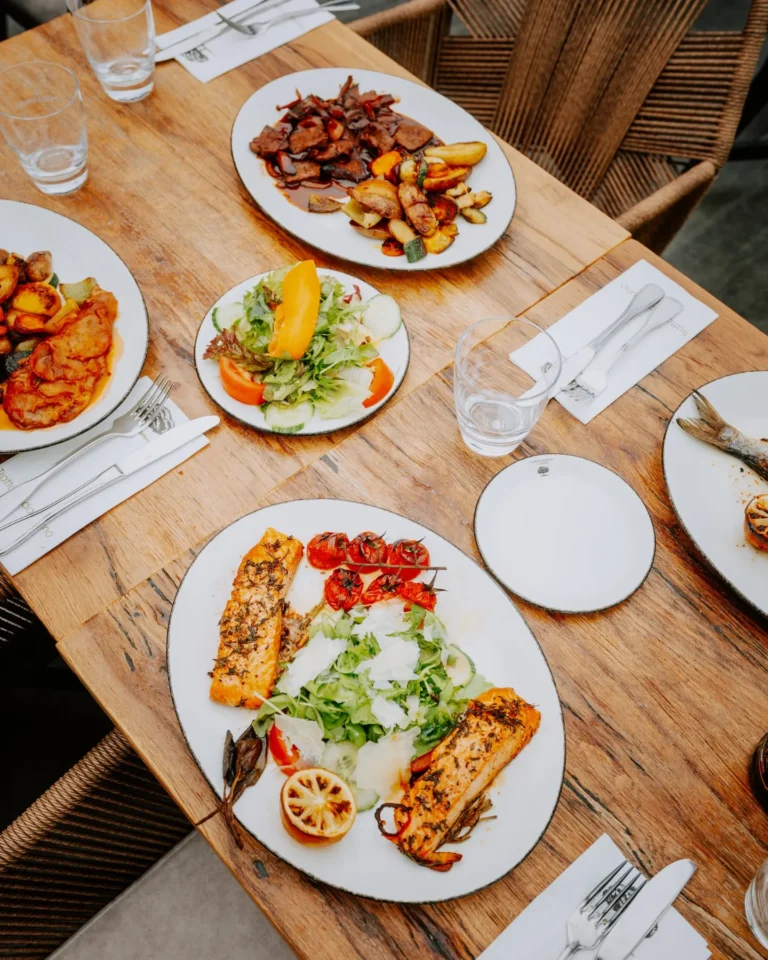 Trattoria da Bruno Krefeld – gedeckter tisch